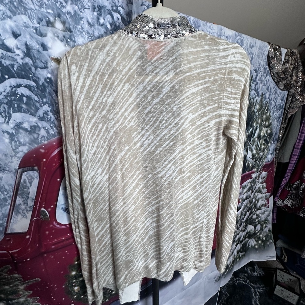 Tory Burch Maple Cardigan, Animal Print Sequin Style Open Cardigan Size Medium - Picture 5 of 6
